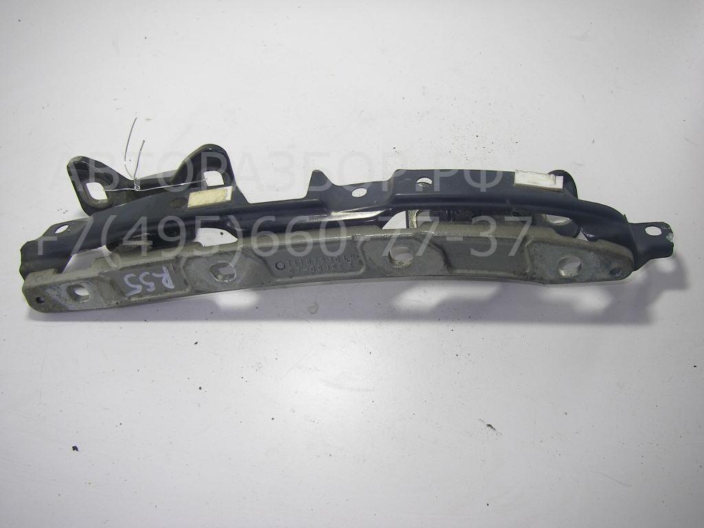 Петля крышки багажника