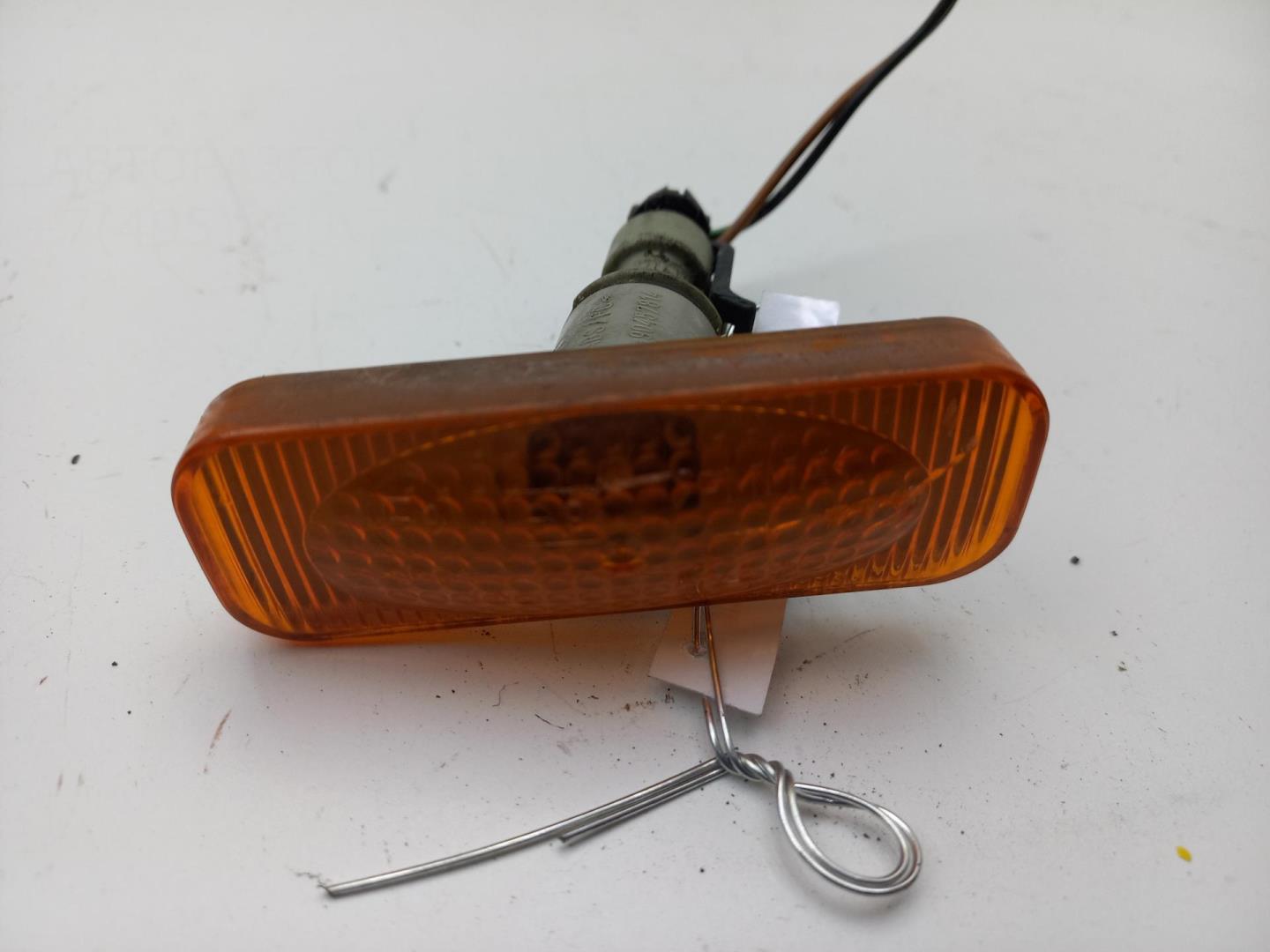 Указатель поворота правый