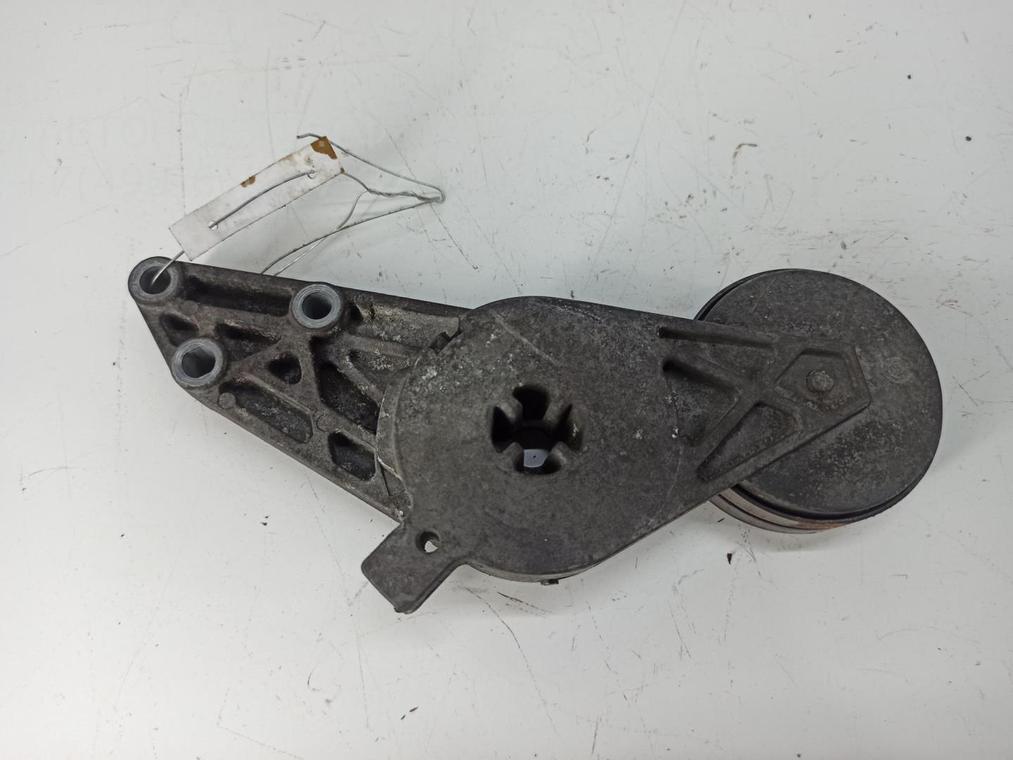 Механизм натяжения ремня ГРМ