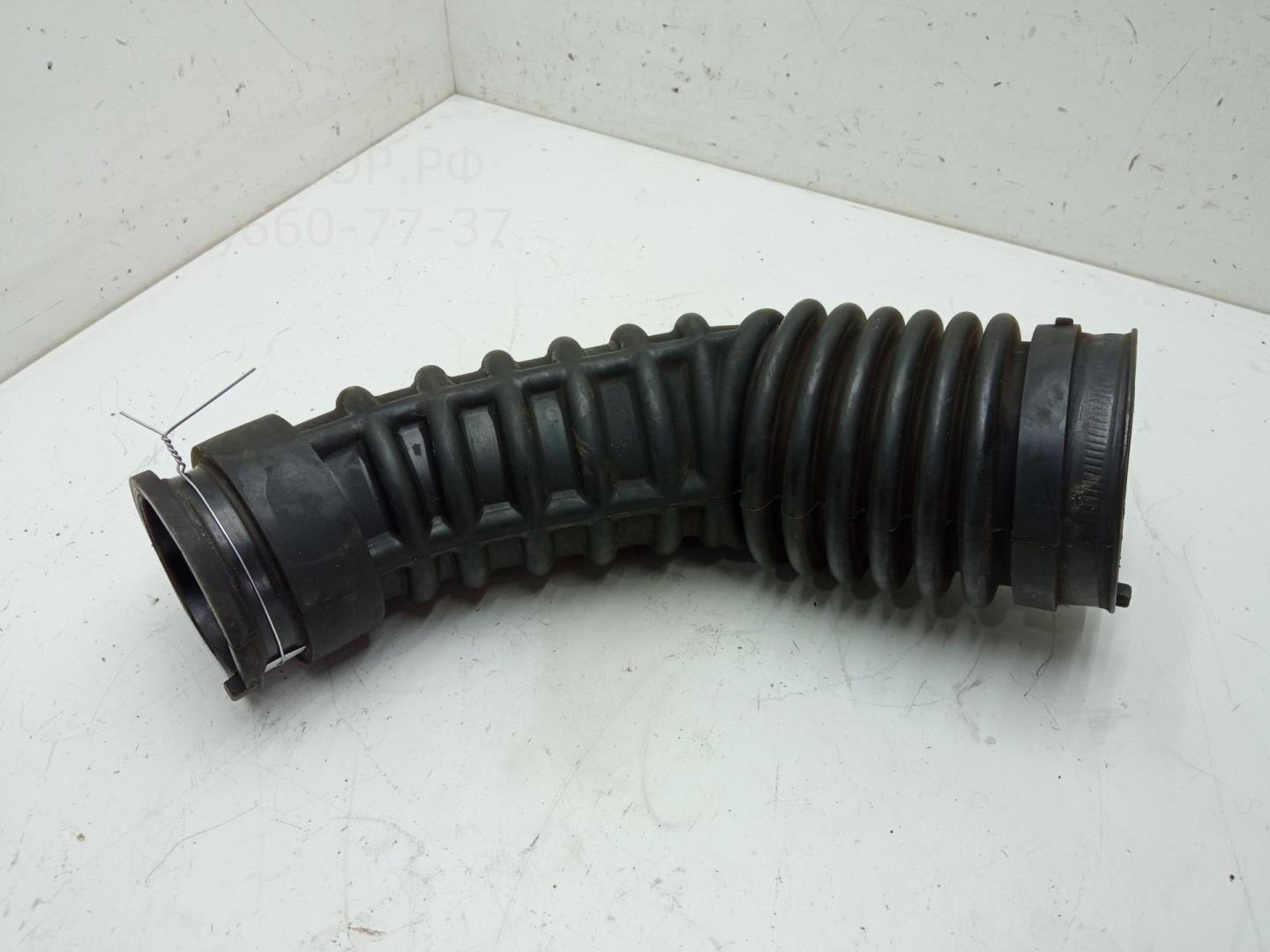 Патрубок интеркулера