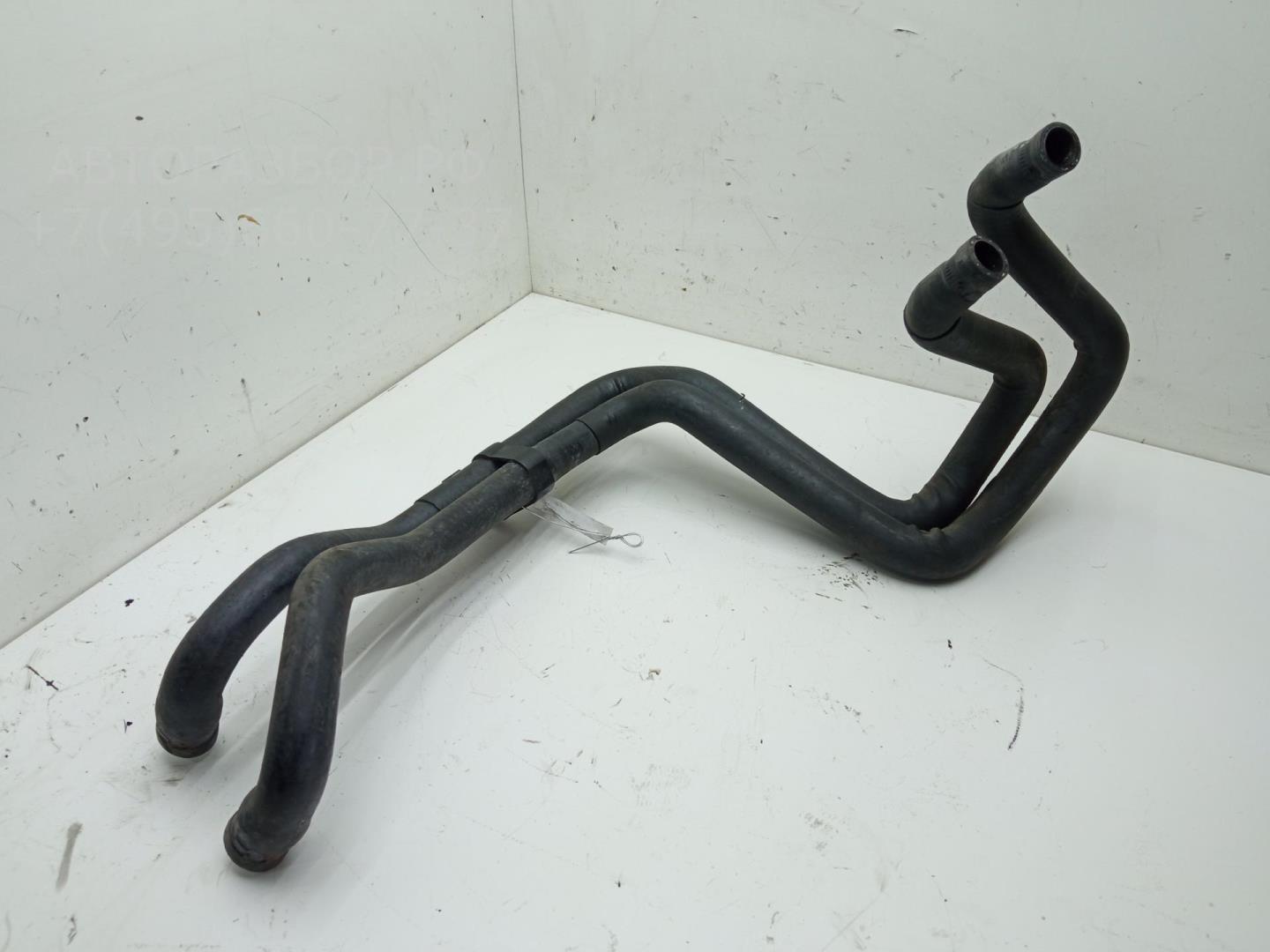 Патрубок отопителя