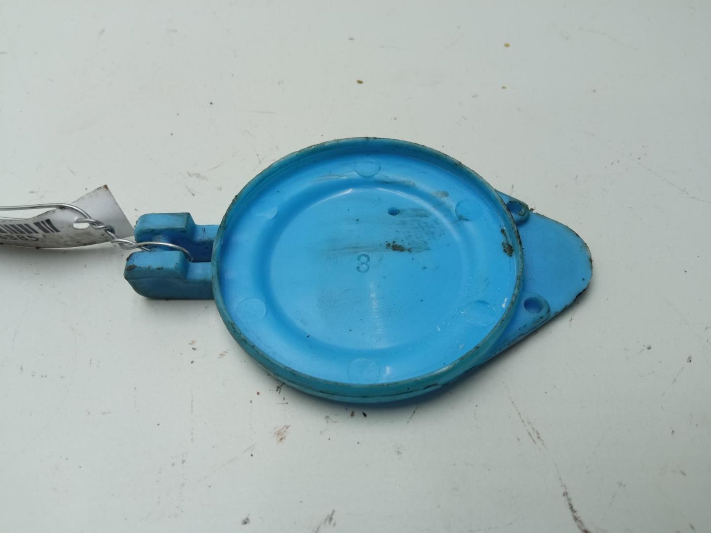 Крышка бачка омывателя