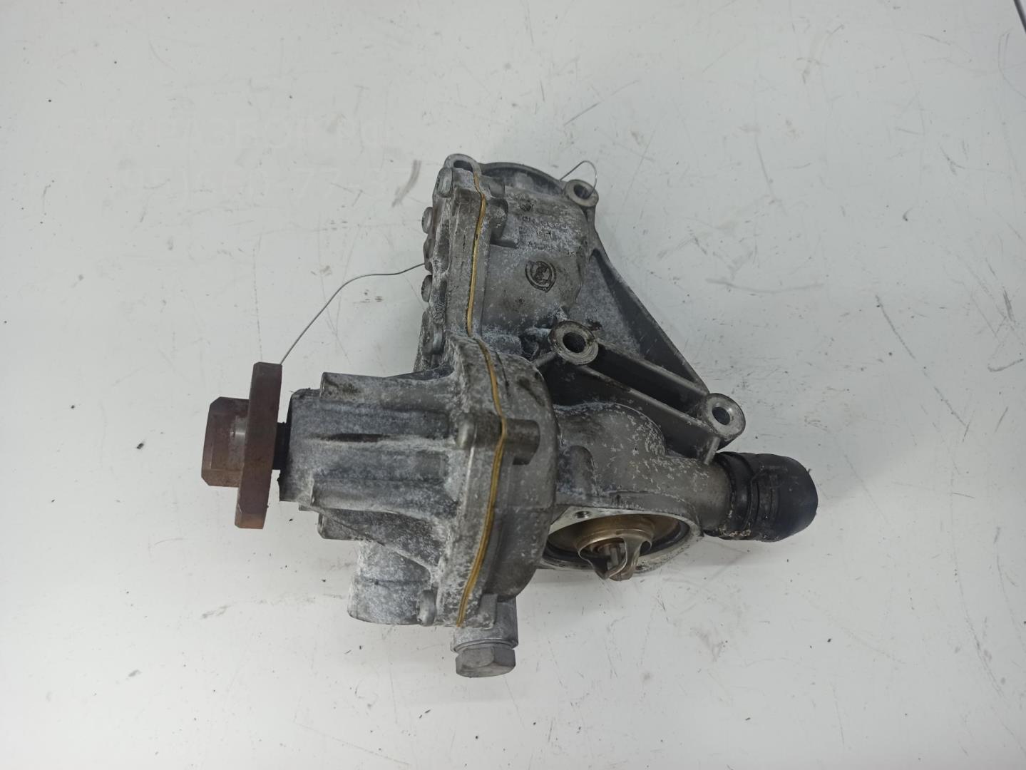 Насос водяной (помпа)