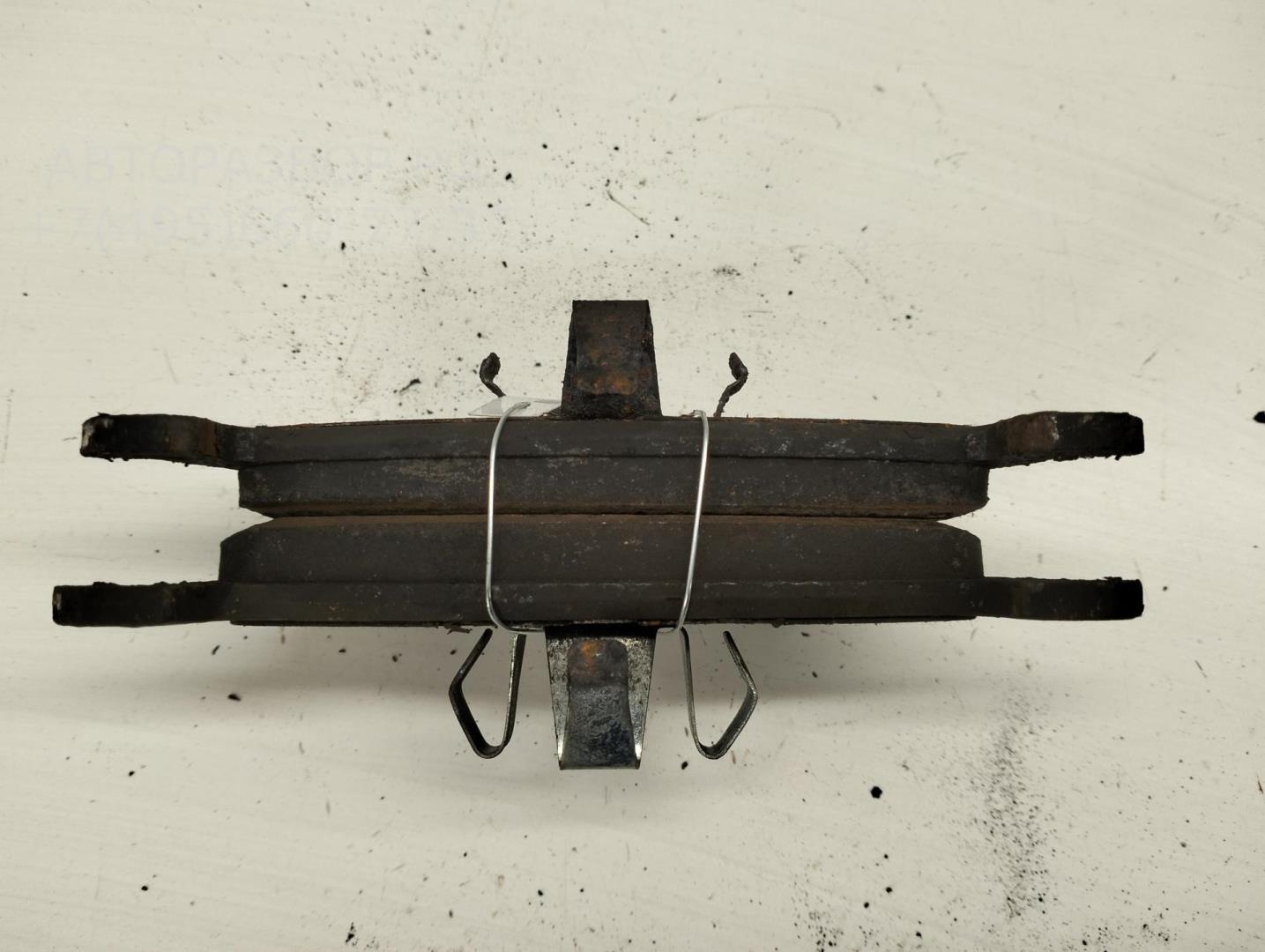 Колодки тормозные передние к-т