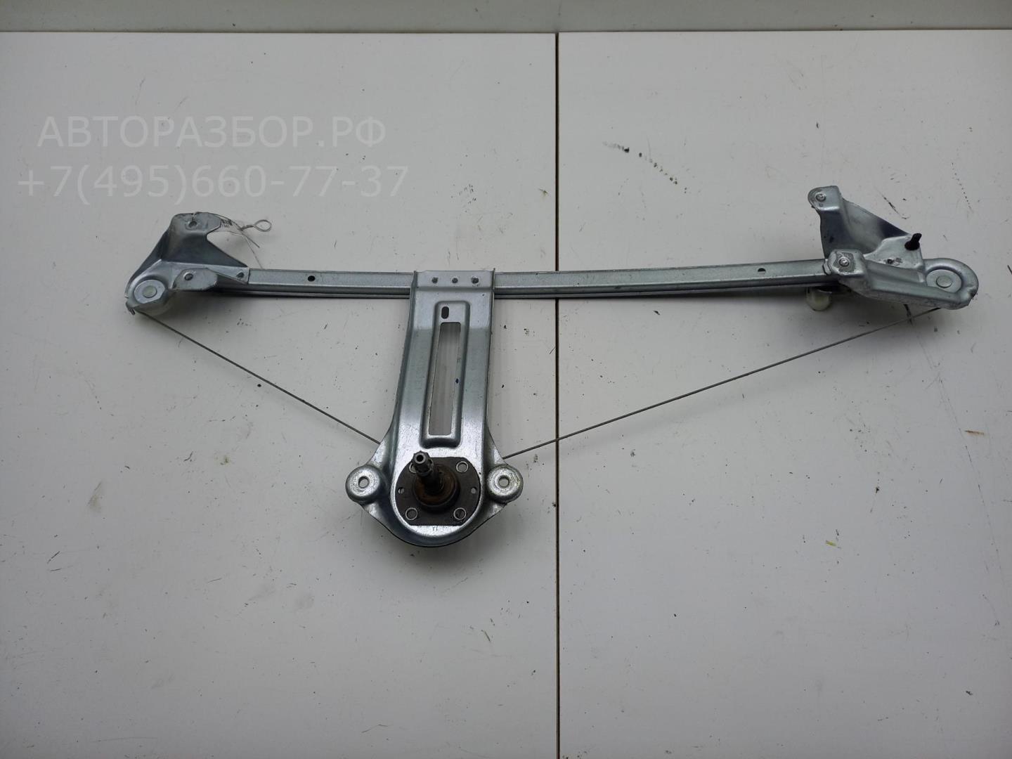 Стеклоподъемник механ. задний правый