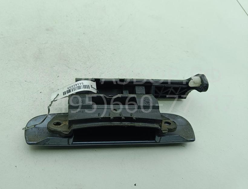 Ручка двери передней наружная правая