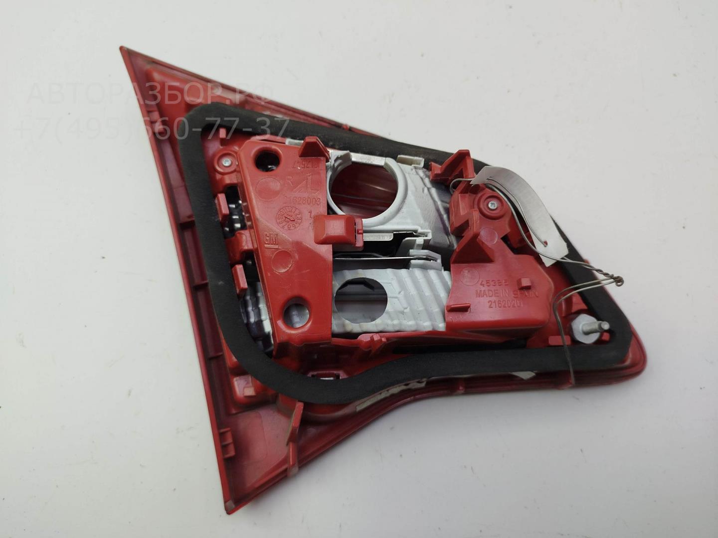 Фонарь задний внутренний правый