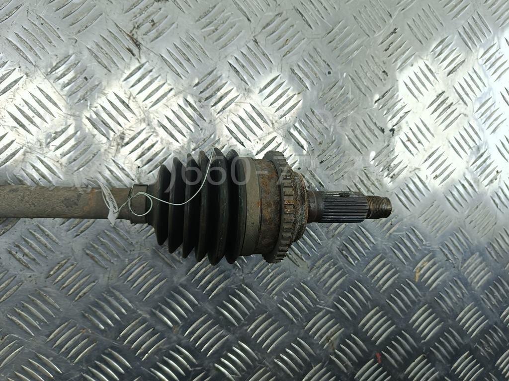 Полуось передняя левая