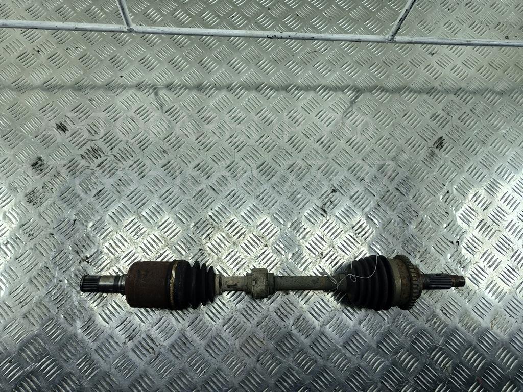 Полуось передняя левая