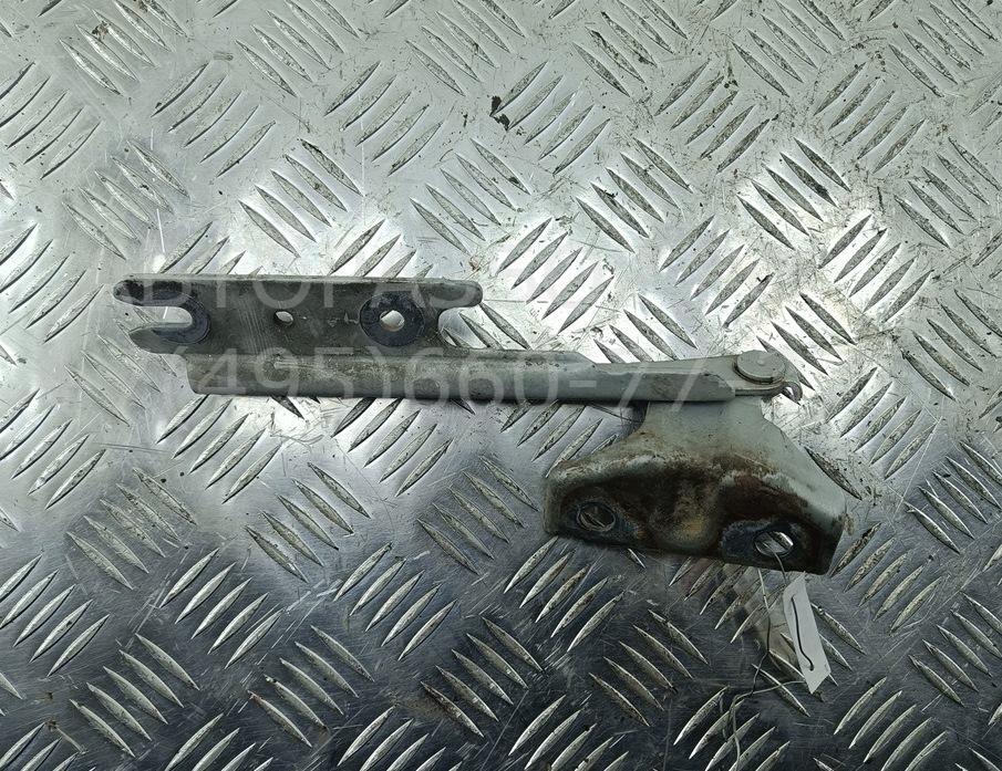 Петля капота правая