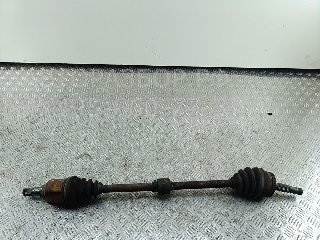 Полуось передняя правая
