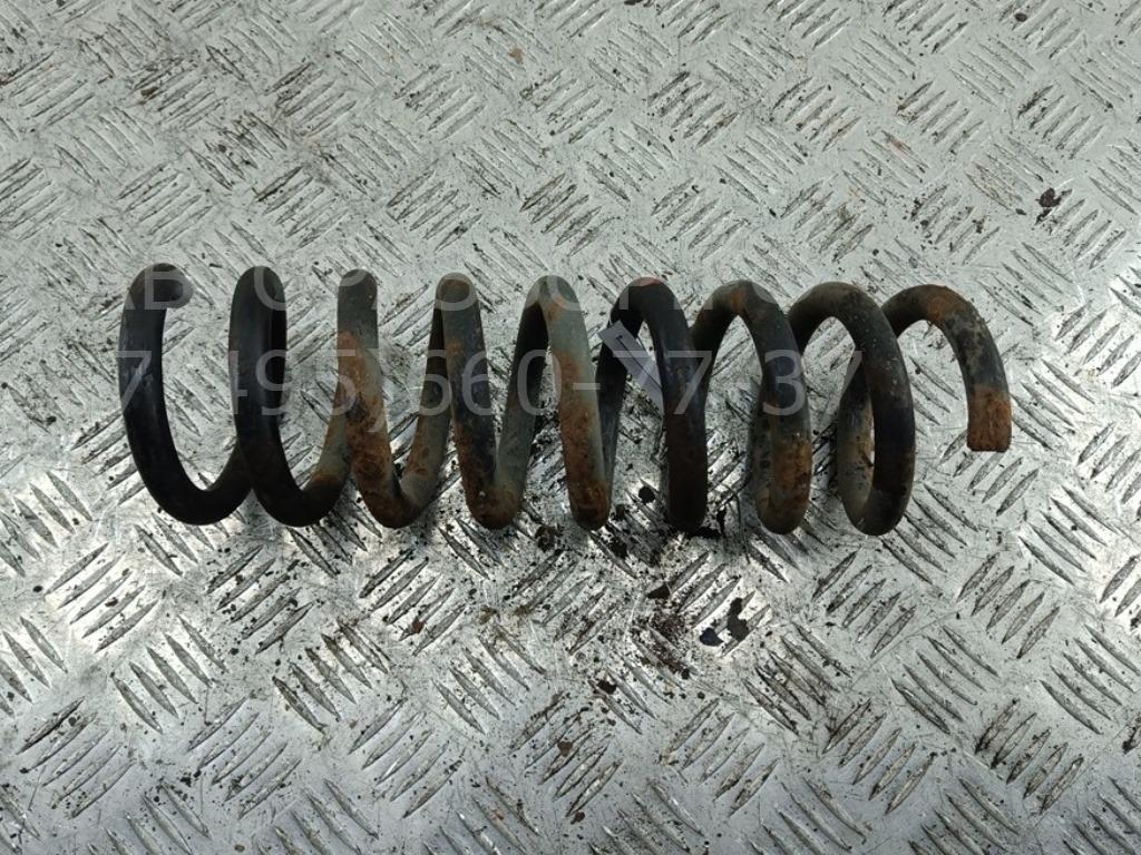 Пружина задняя