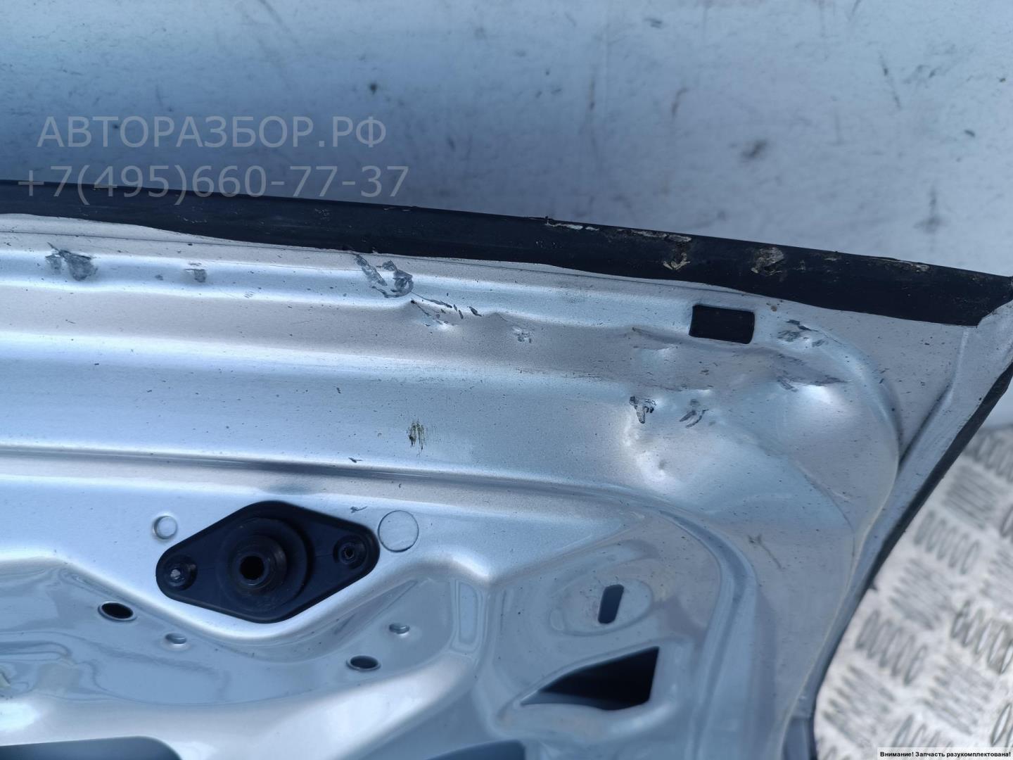 Дверь багажника