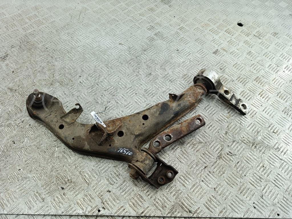 Рычаг передний правый