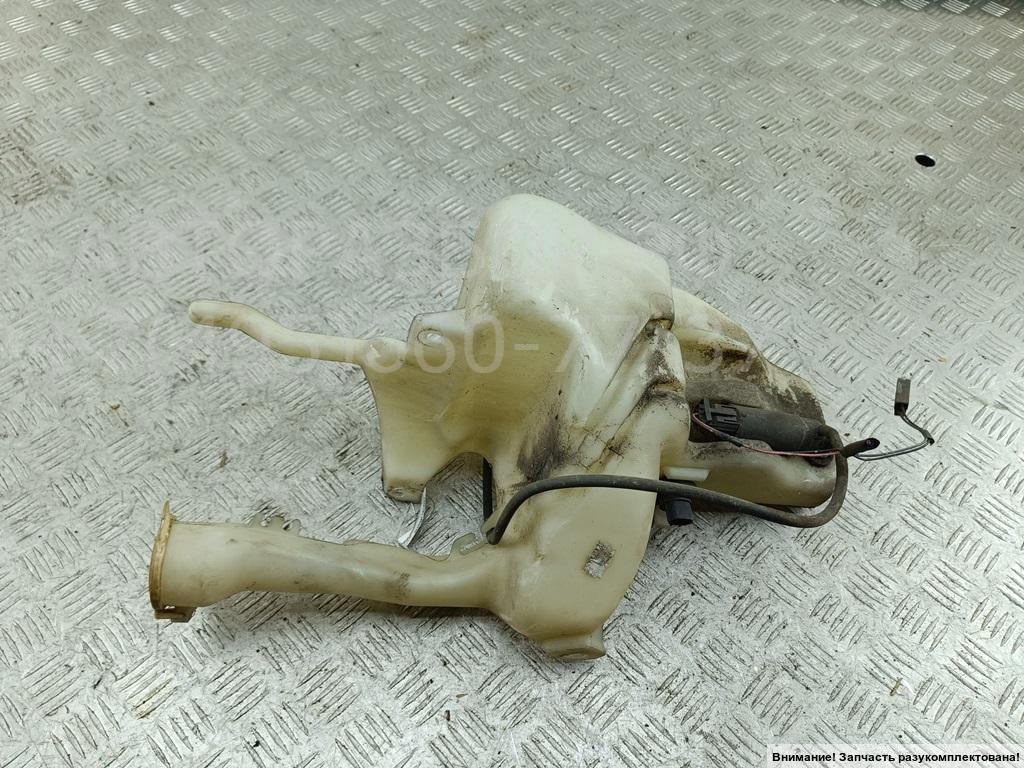 Бачок омывателя лобового стекла