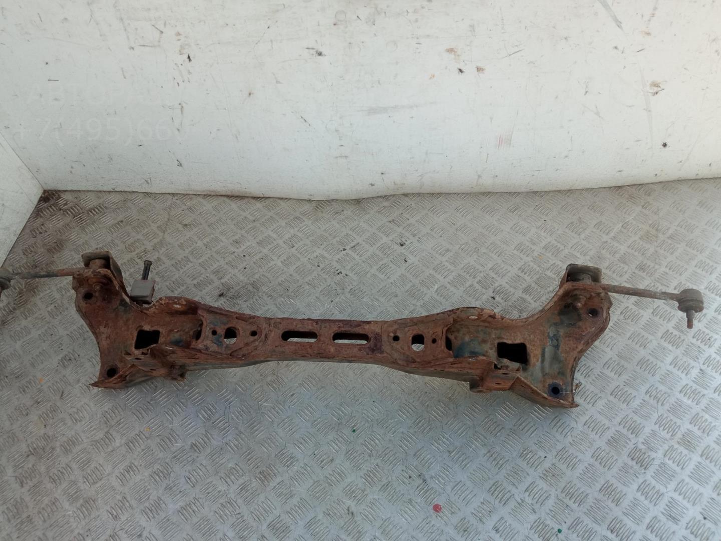 Балка задняя