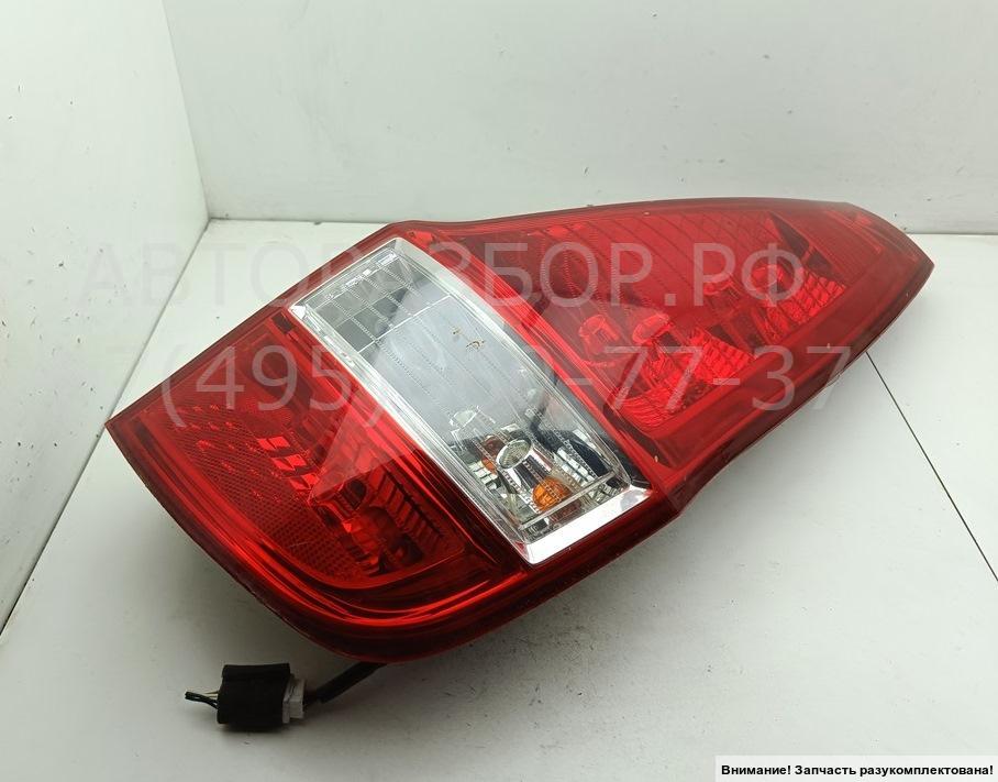 Фонарь задний правый