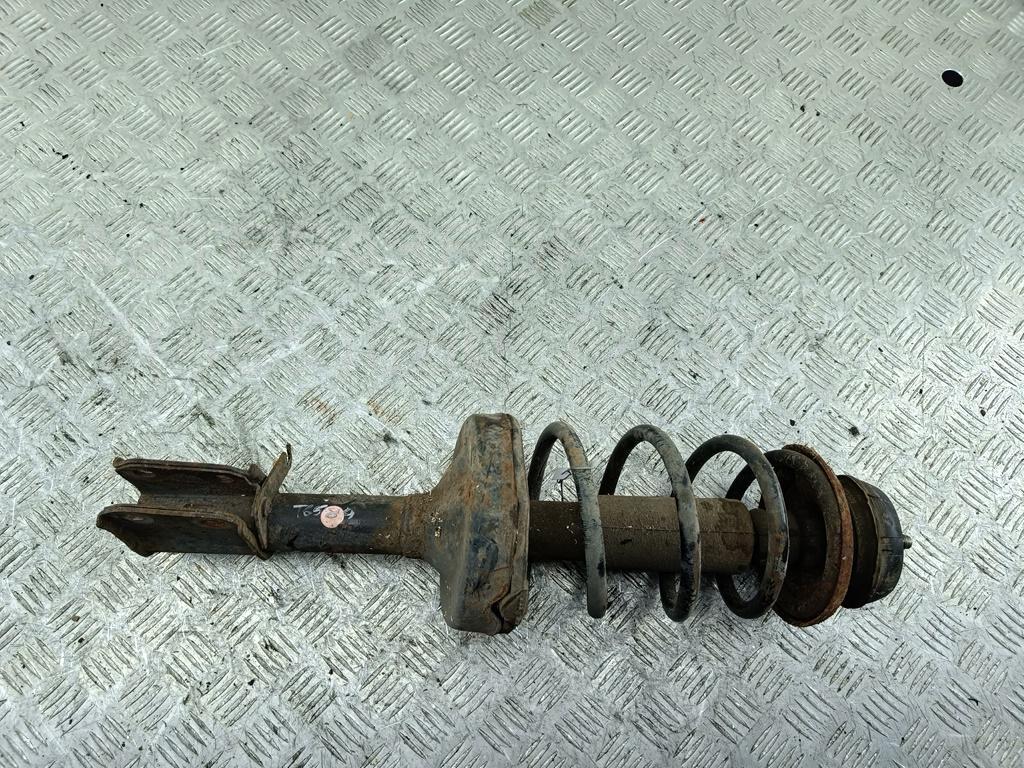 Амортизатор передний правый