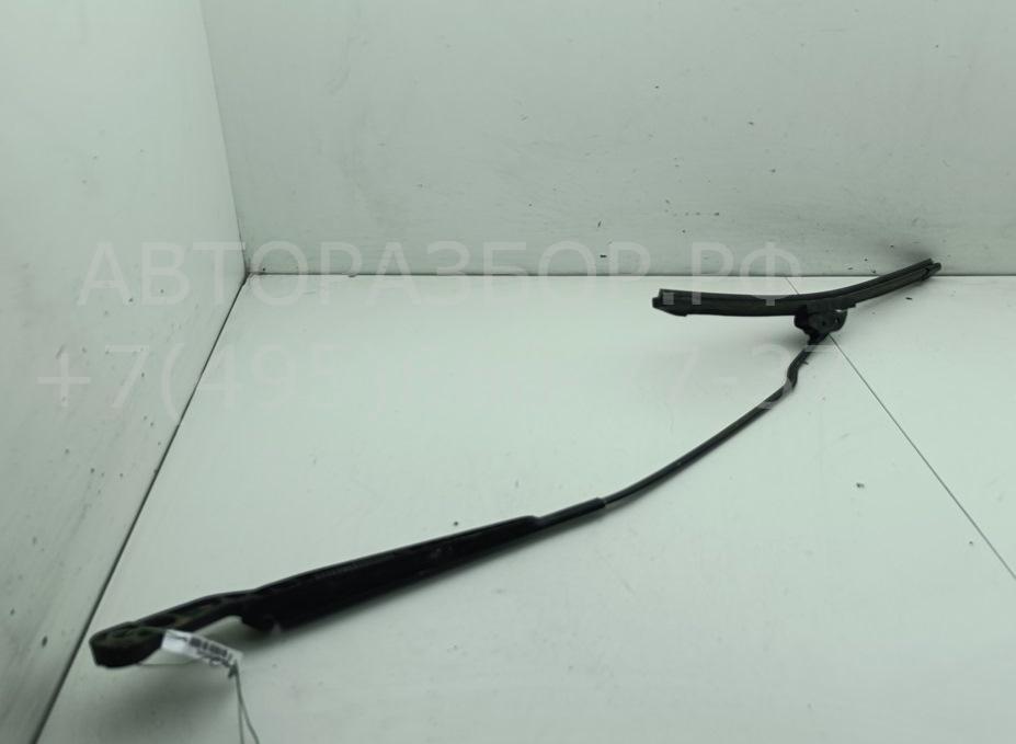 Поводок стеклоочистителя передний правый
