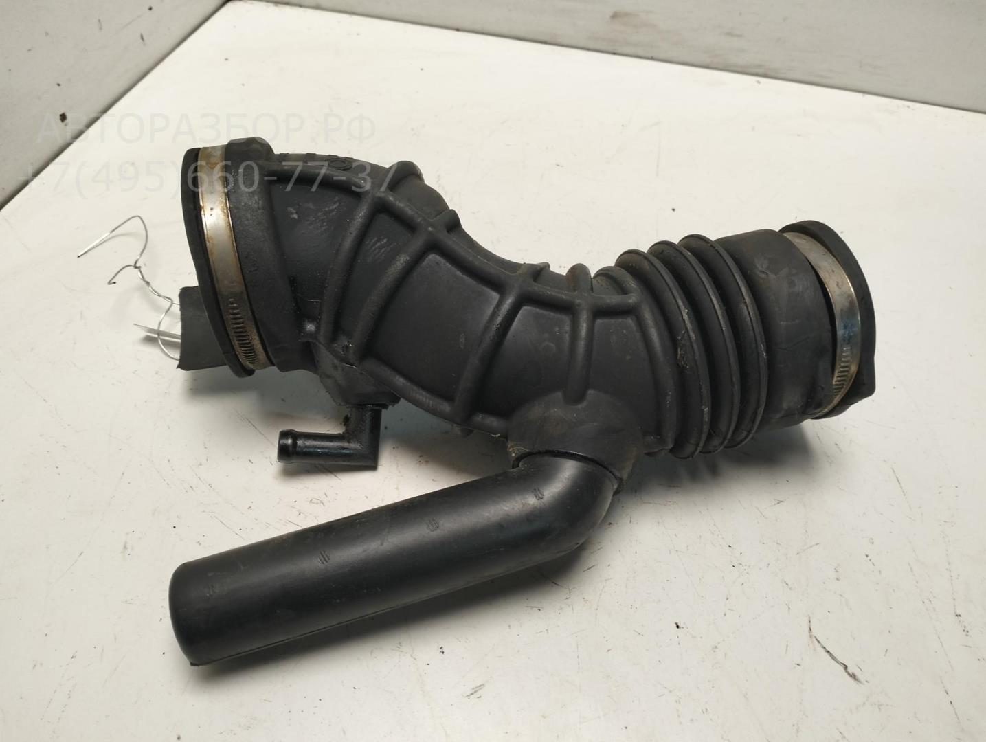 Трубка топливная