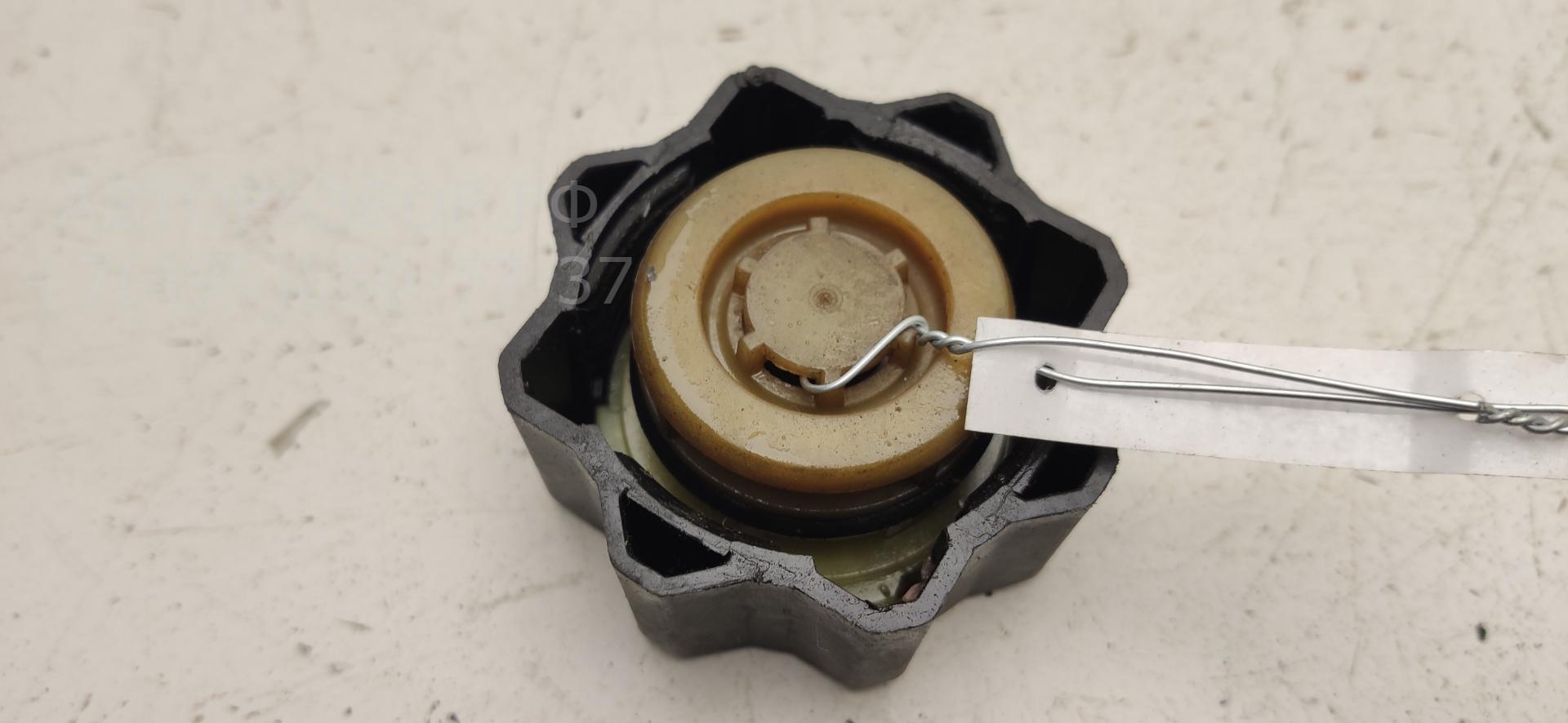 Крышка расширительного бачка