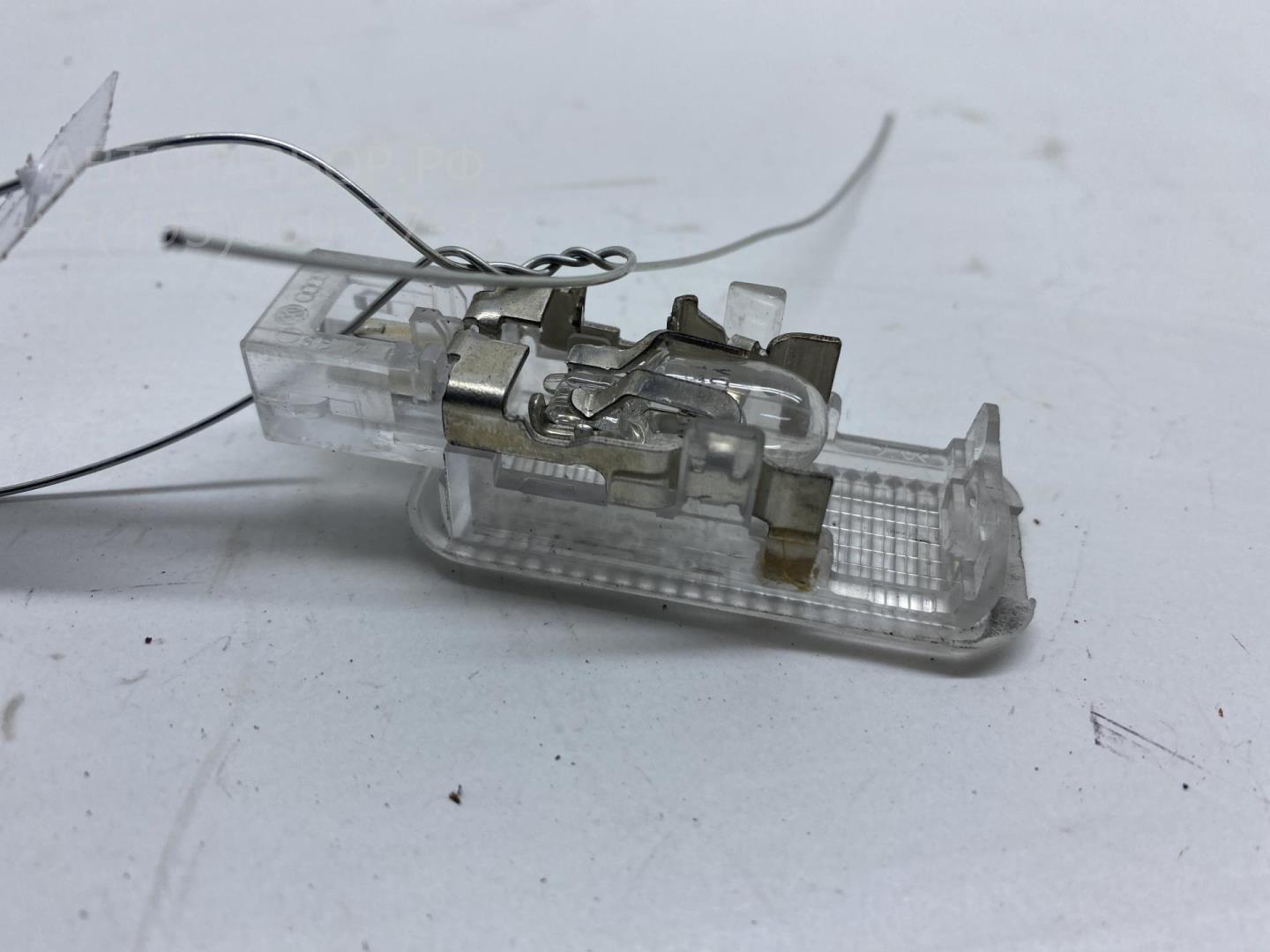 Плафон салонный