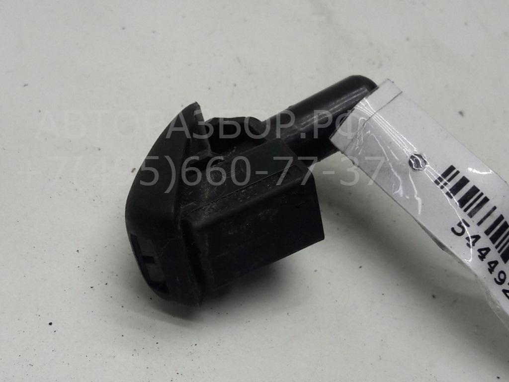 Форсунка омывателя лобового стекла