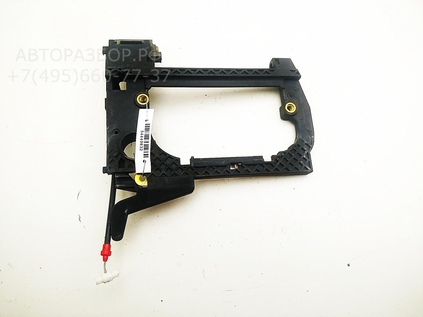 Кронштейн ручки