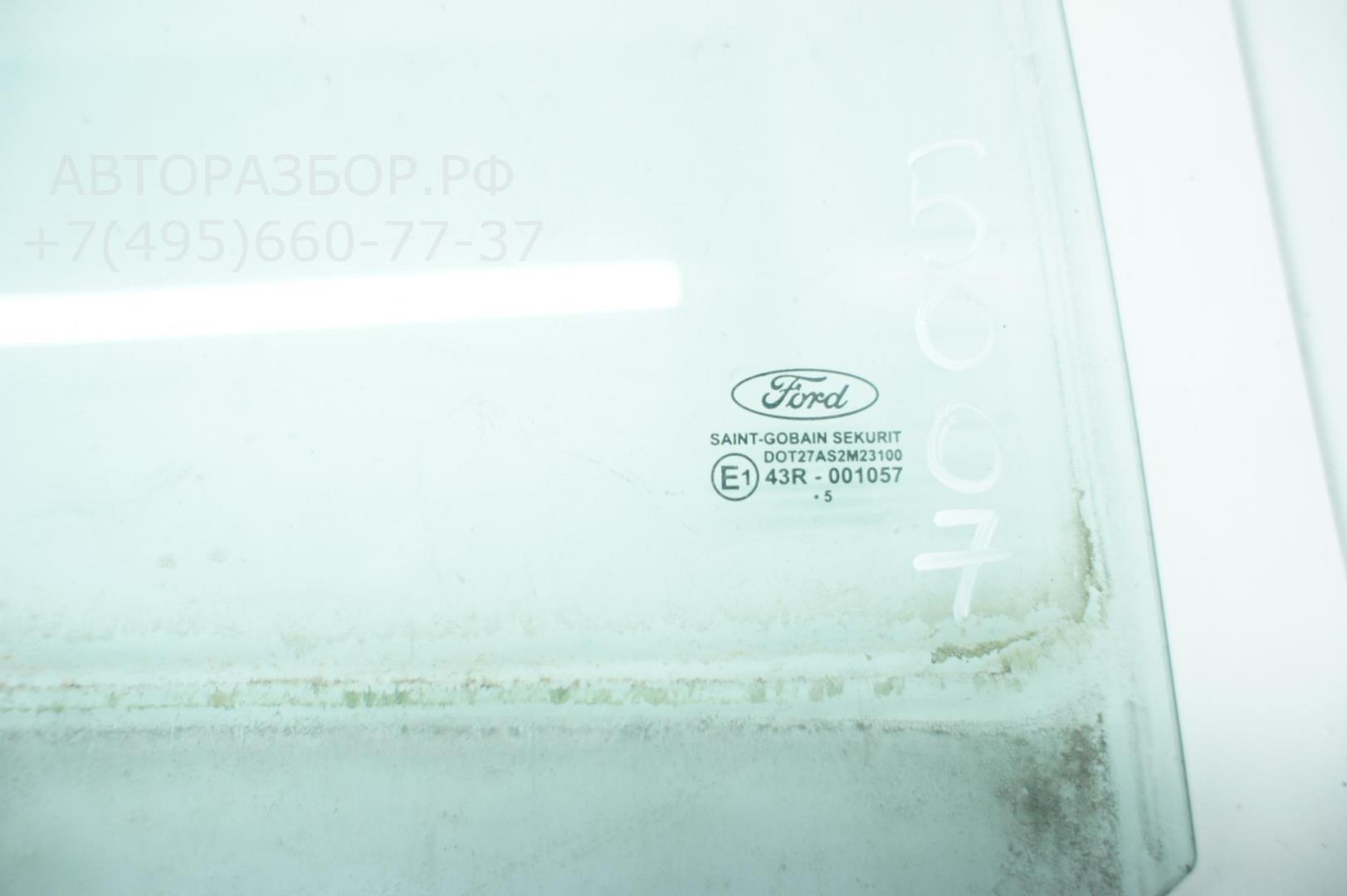 Стекло двери задней правой