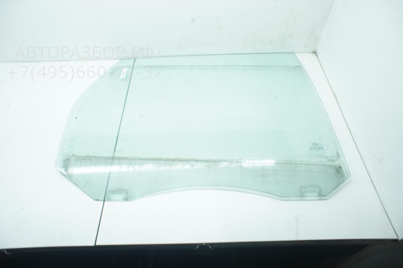 Стекло двери задней правой