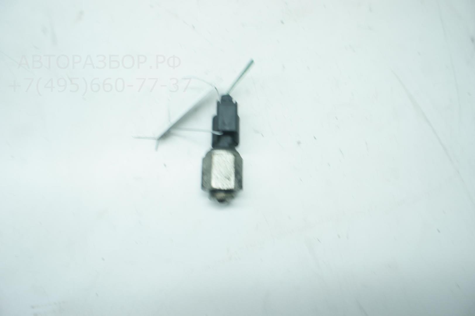 Датчик включения заднего хода