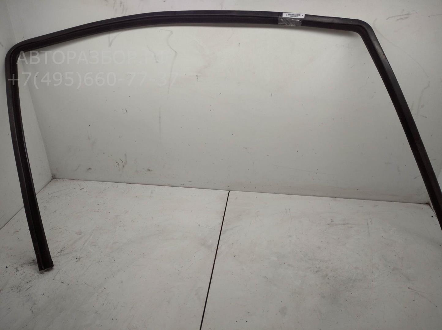 Уплотнитель двери