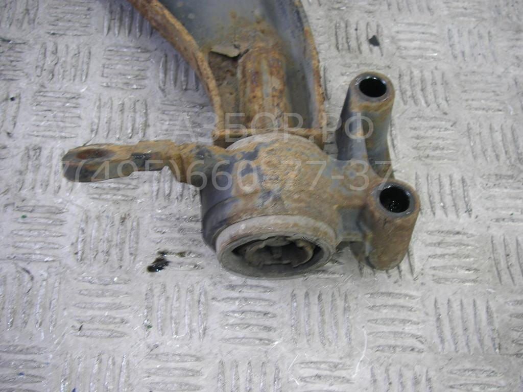 Рычаг передний правый