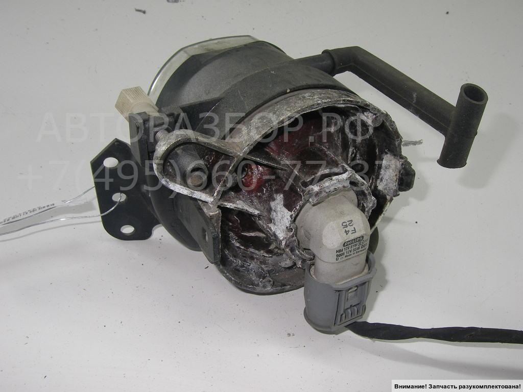 Фара противотуманная правая