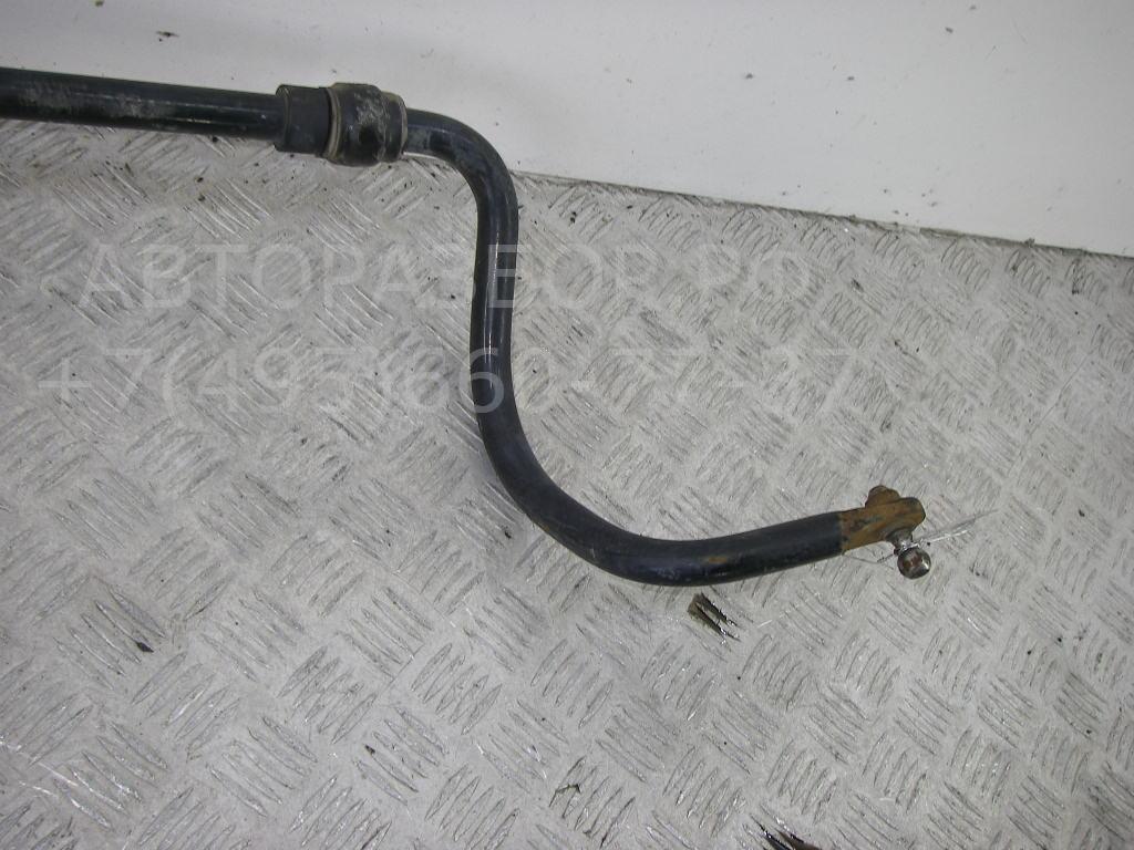 Стабилизатор передний