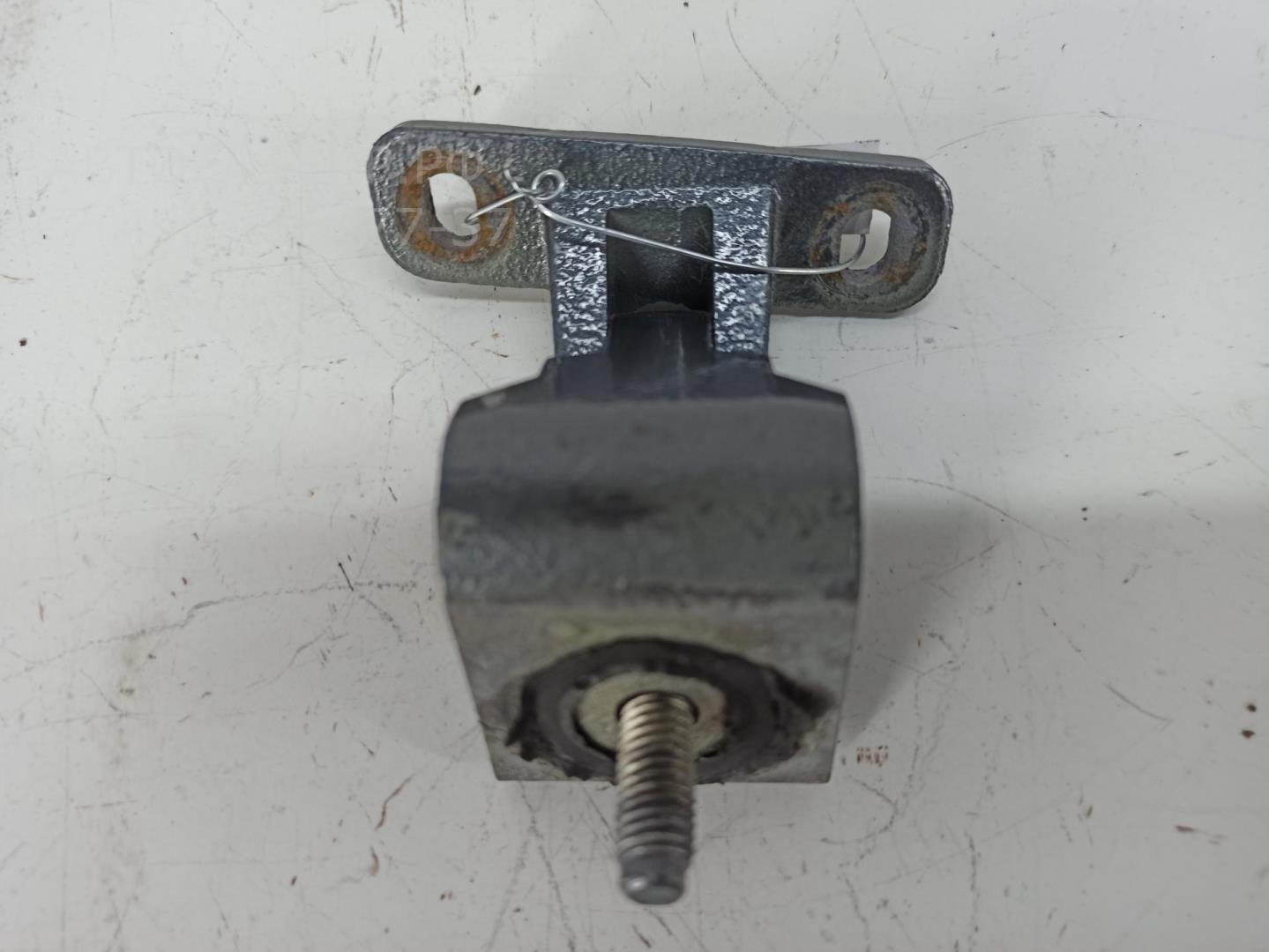 Замок багажника