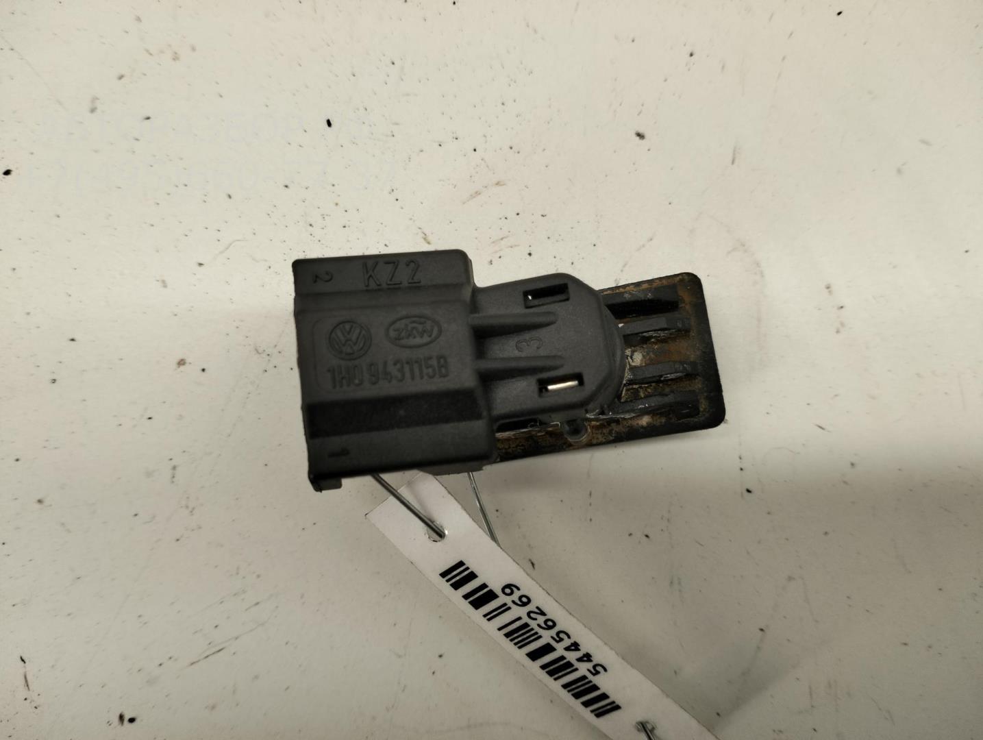 Фонарь подсветки номера