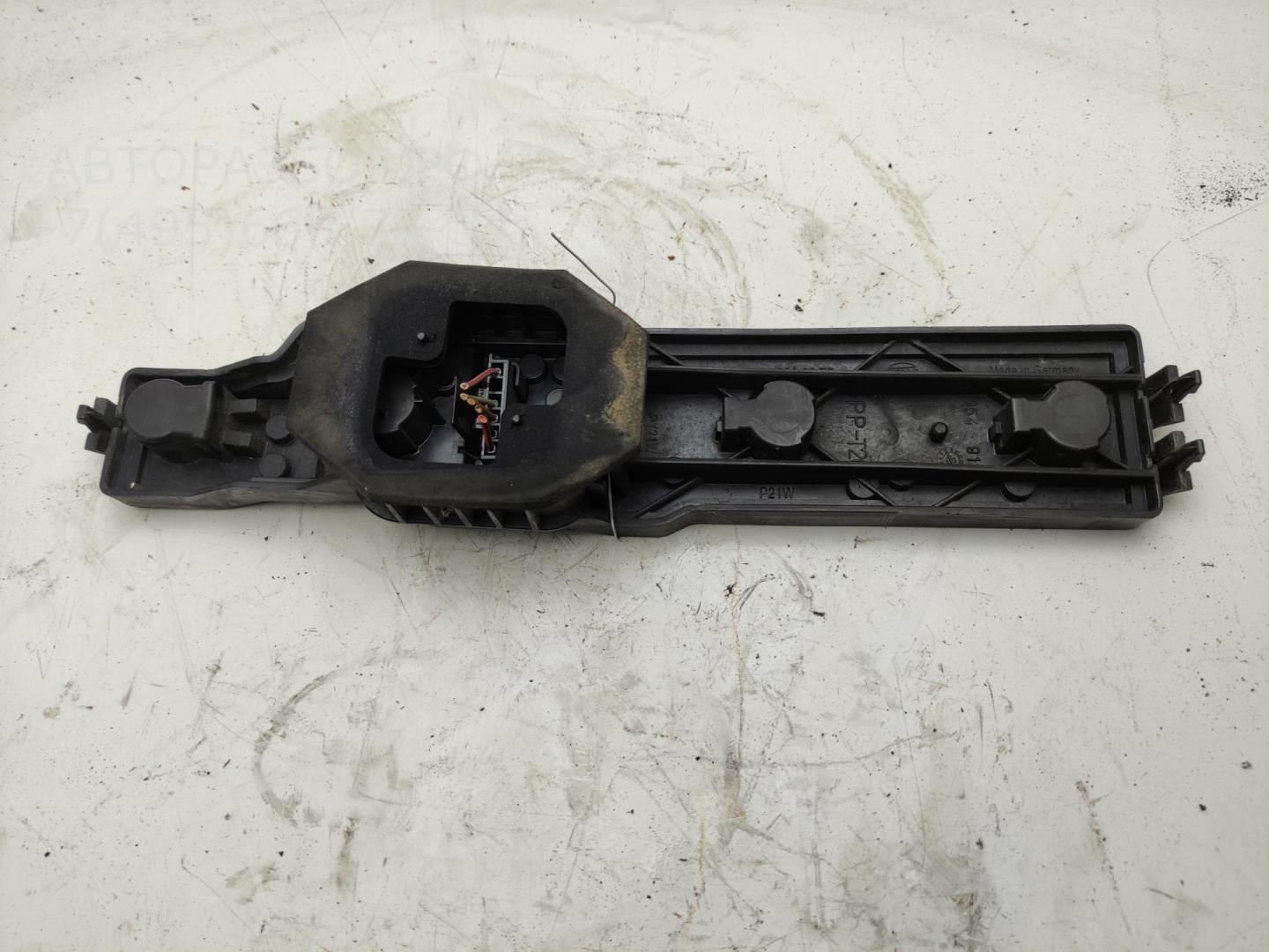 Плата заднего фонаря правого