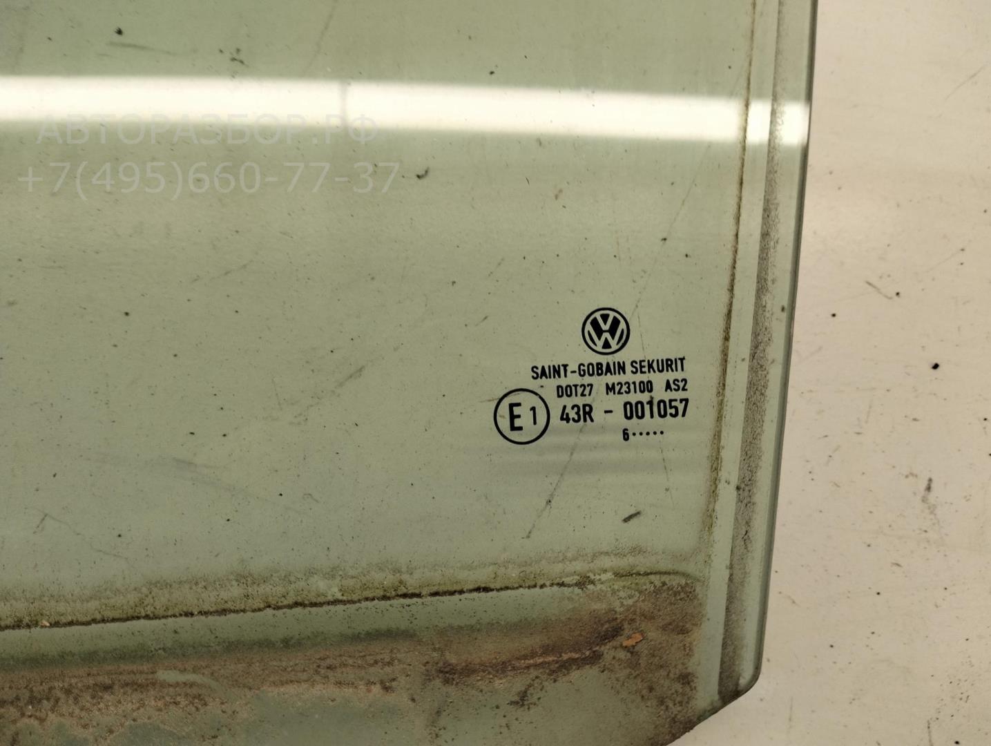 Стекло двери задней левой
