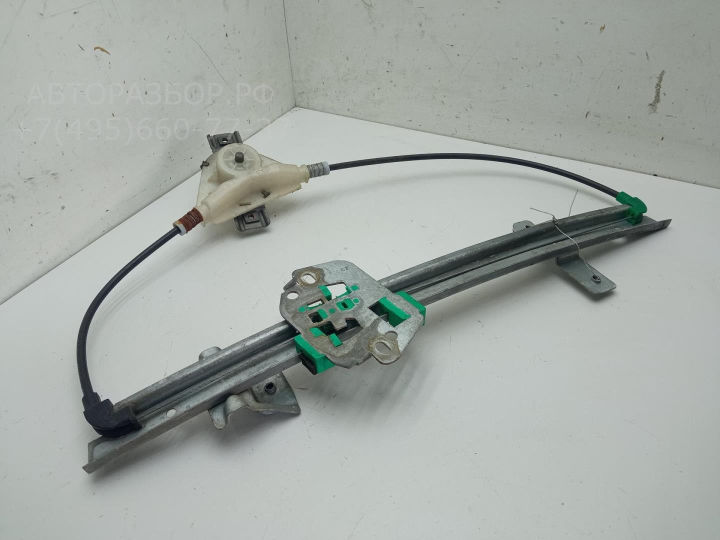 Стеклоподъемник механ. задний левый