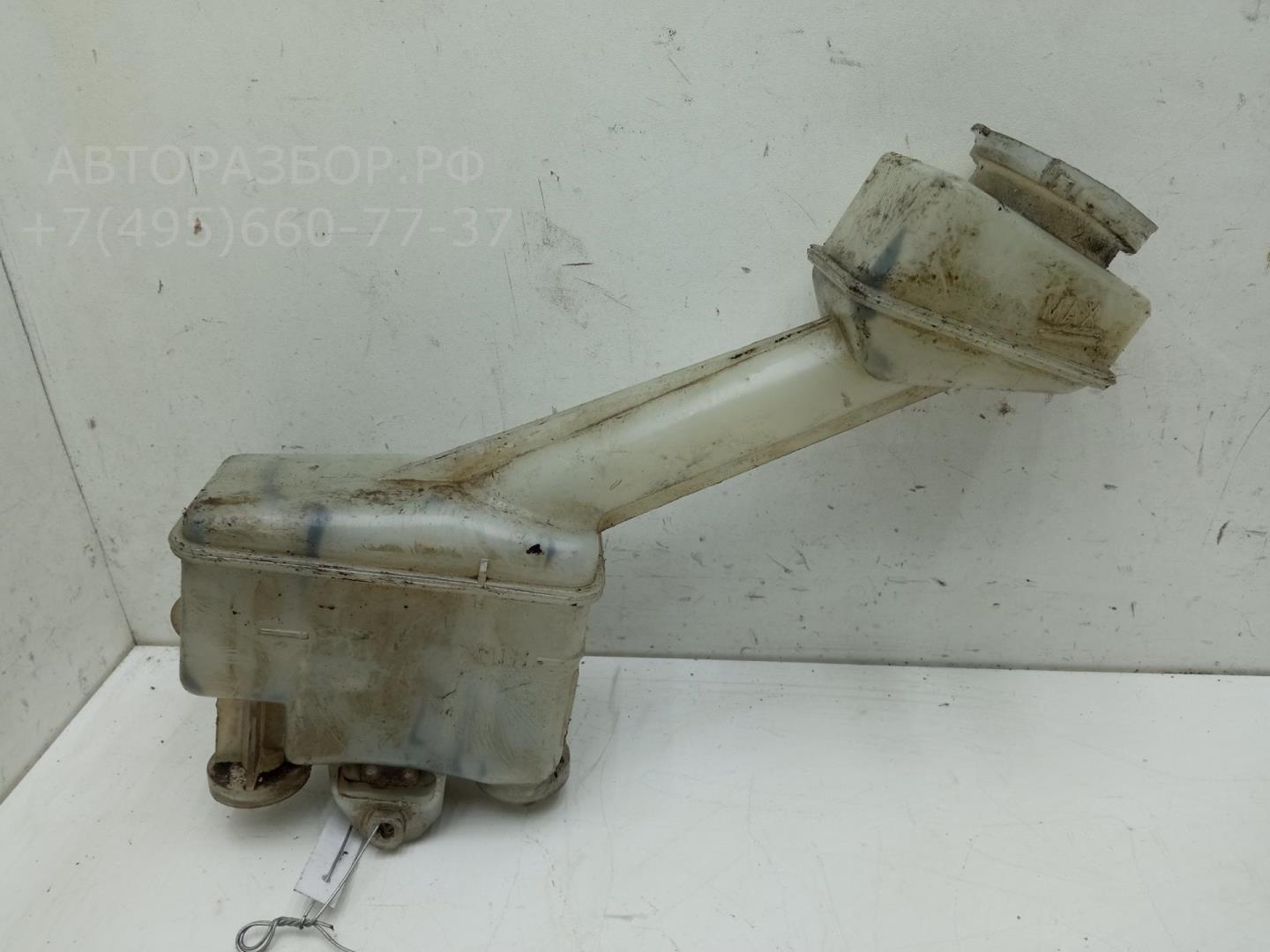 Бачок главного тормозного цилиндра