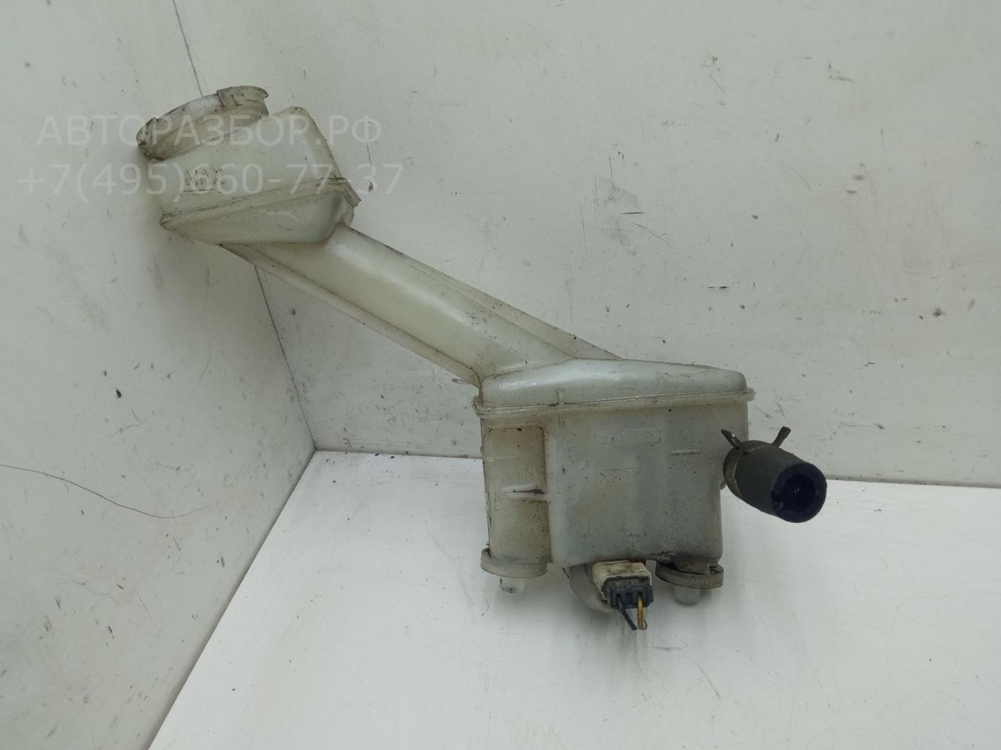 Бачок главного тормозного цилиндра