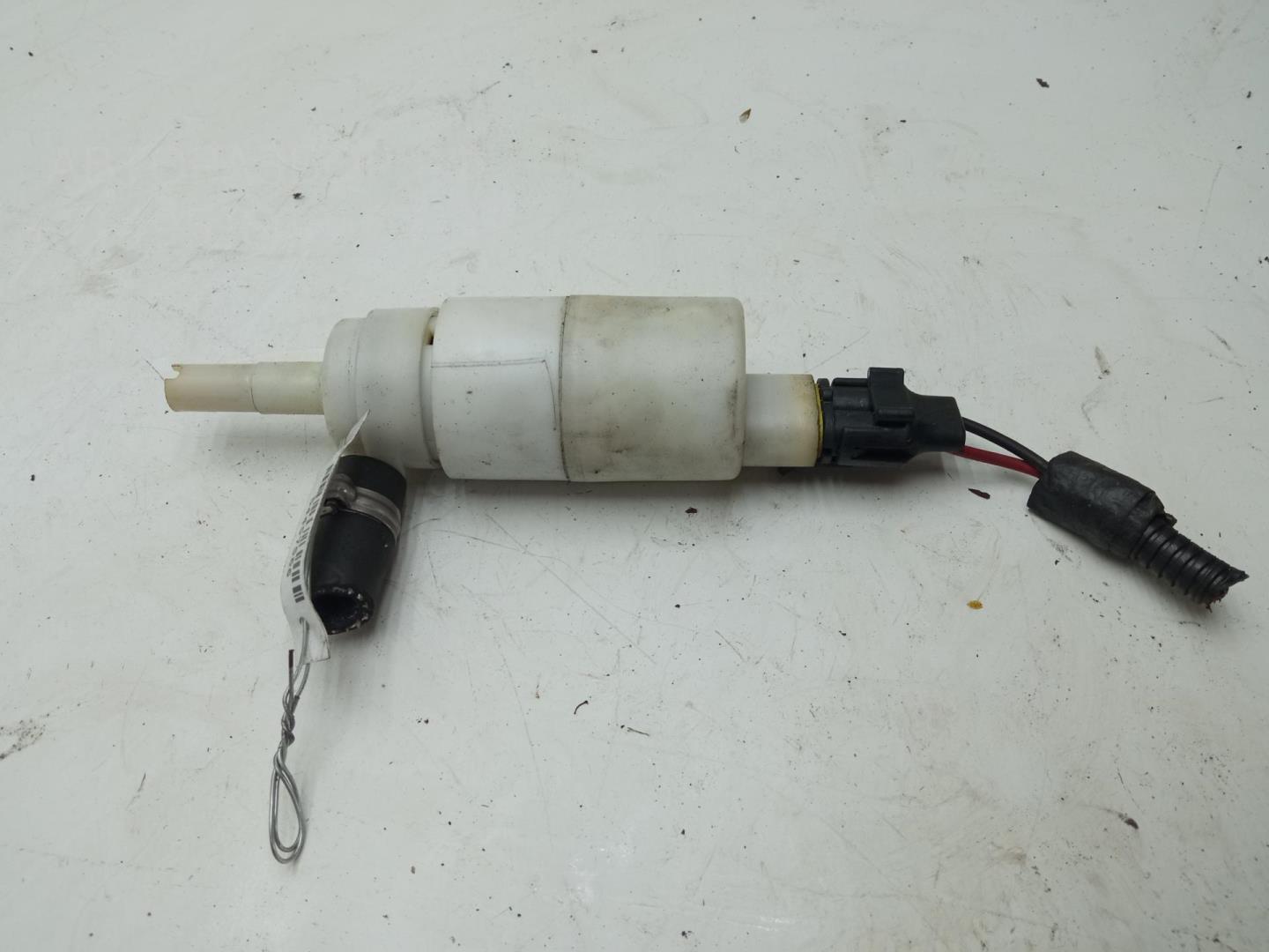 Насос омывателя фар