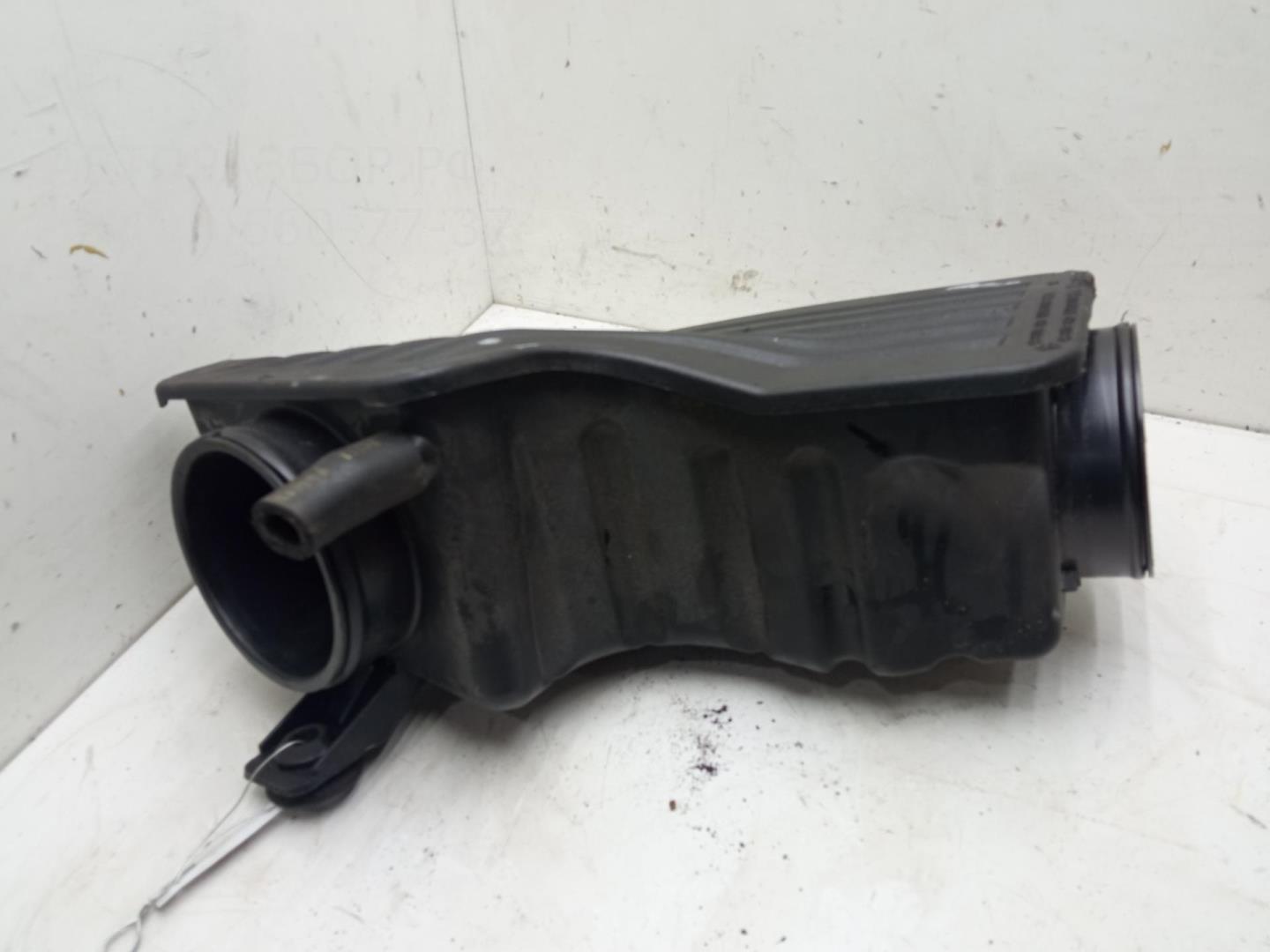 Резонатор воздушного фильтра