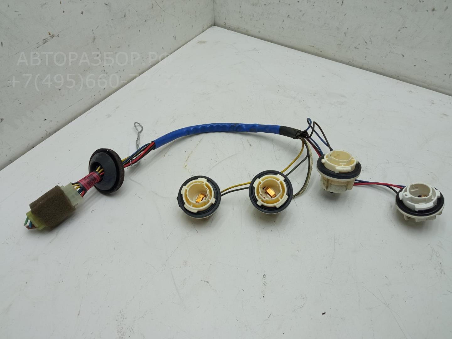 Плата заднего фонаря правого