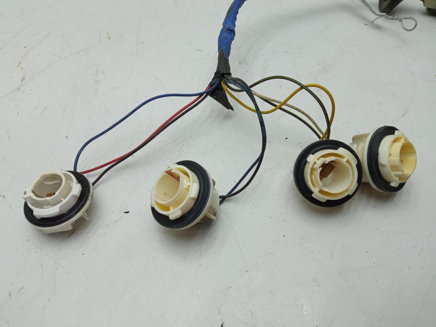 Плата заднего фонаря левого