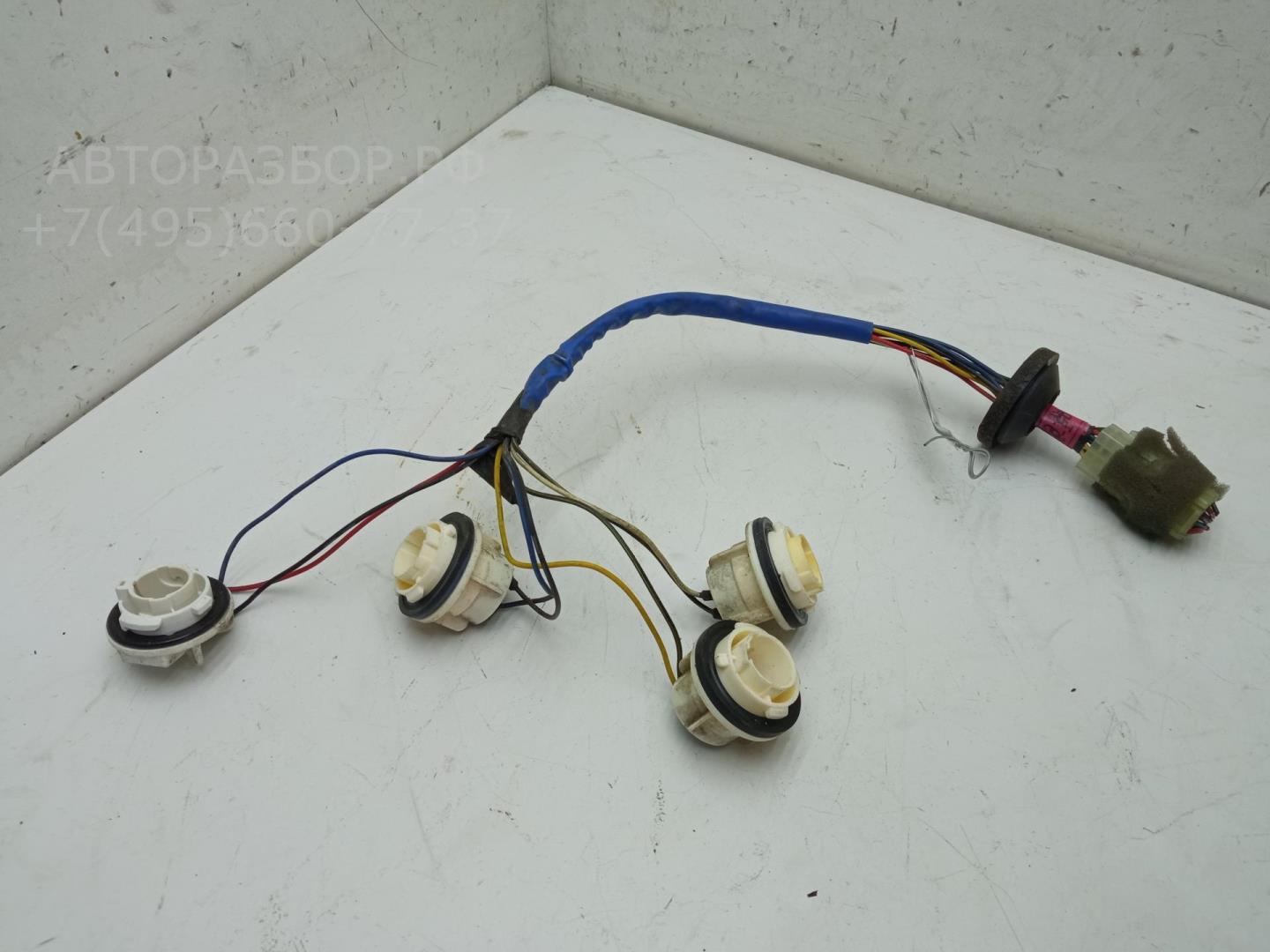 Плата заднего фонаря левого