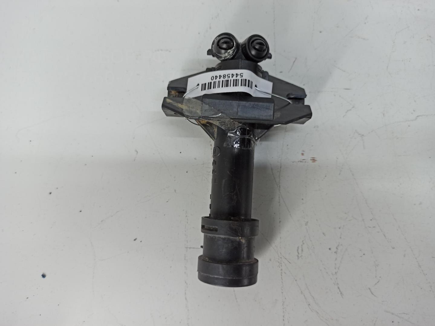 Форсунка омывателя фары