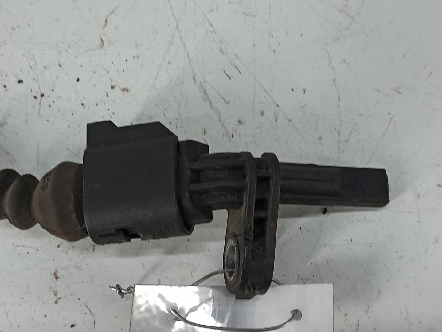 Датчик ABS передний