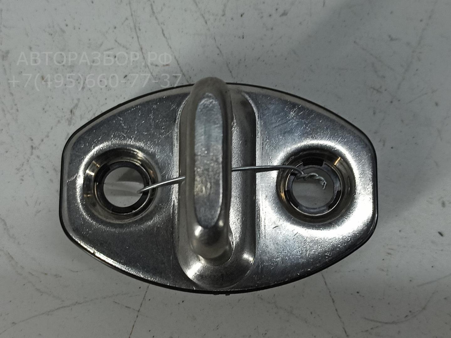 Ответная часть замка двери